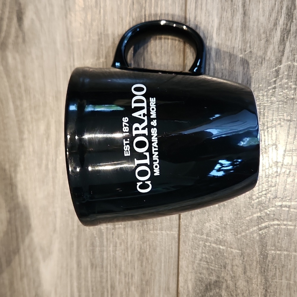 EUC M Ware Colorado Mountains & more est. 1876 Coffee/Tea Mug